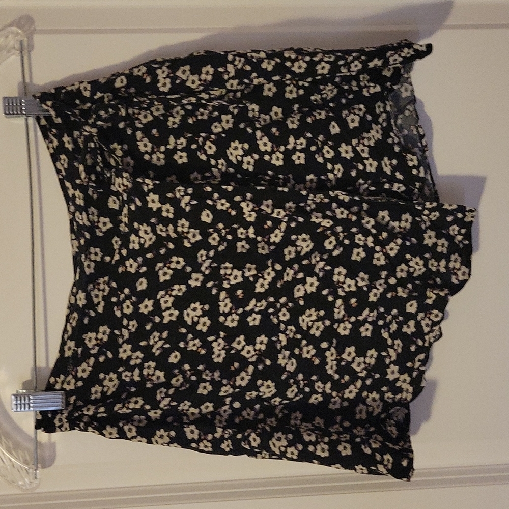 Aeropostale floral wrap skirt
